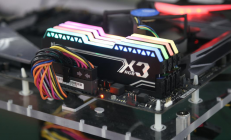 灯条信仰升级 金泰克X3 RGB新品驾到