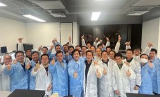 壁仞科技首款通用GPU芯片BR100系列一次点亮成功